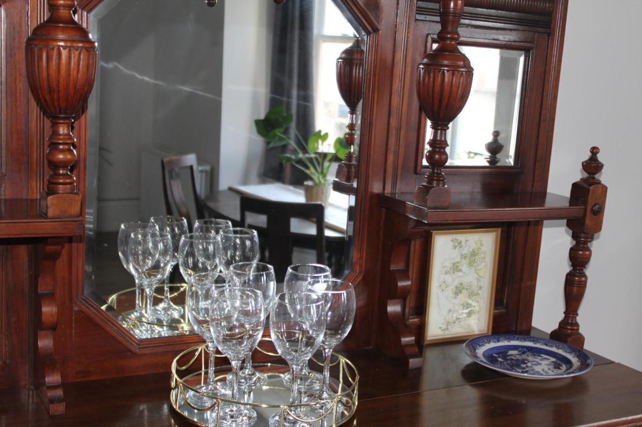 Canterbury Accommodations With Free Car Park Onsite And High Speed Wifi Extérieur photo